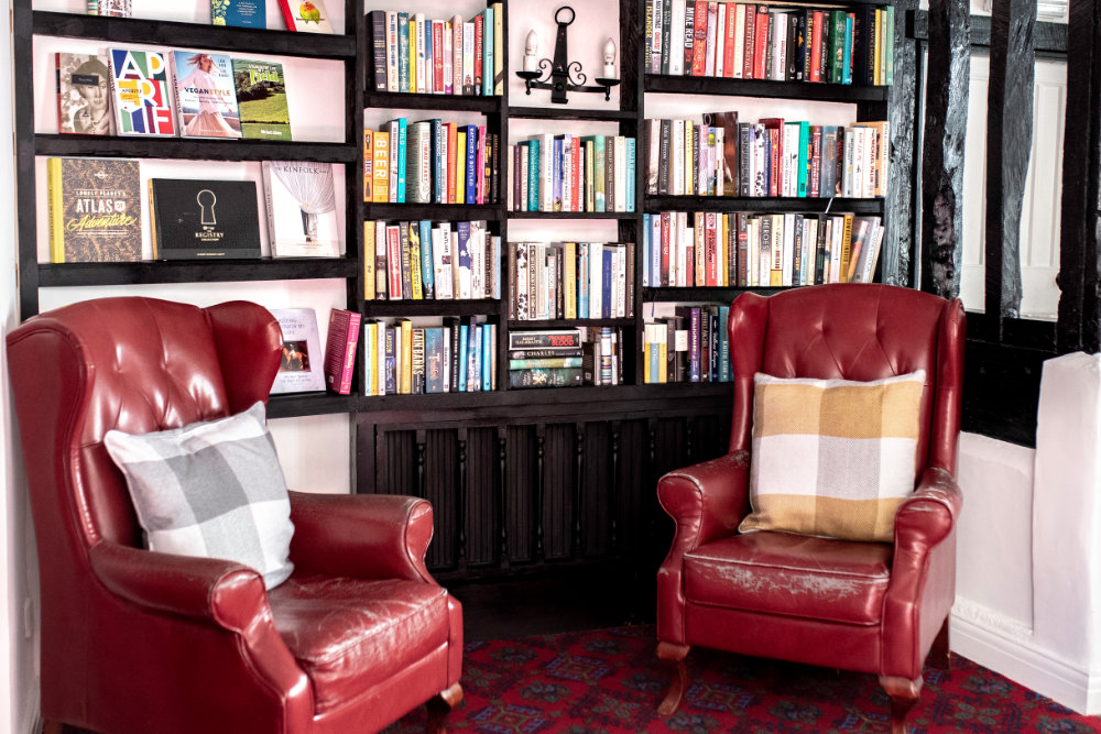 Karma Salford Hall Ultimate Library