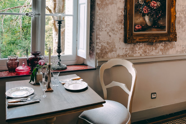 Karma Chateau de Samary Restaurant & Bar