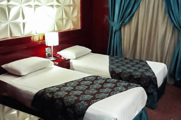 Karma Karnak Cabin Twin