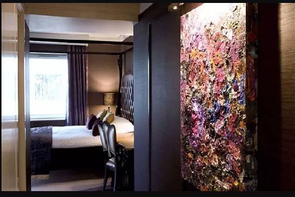 Karma Sanctum Soho Superior Room