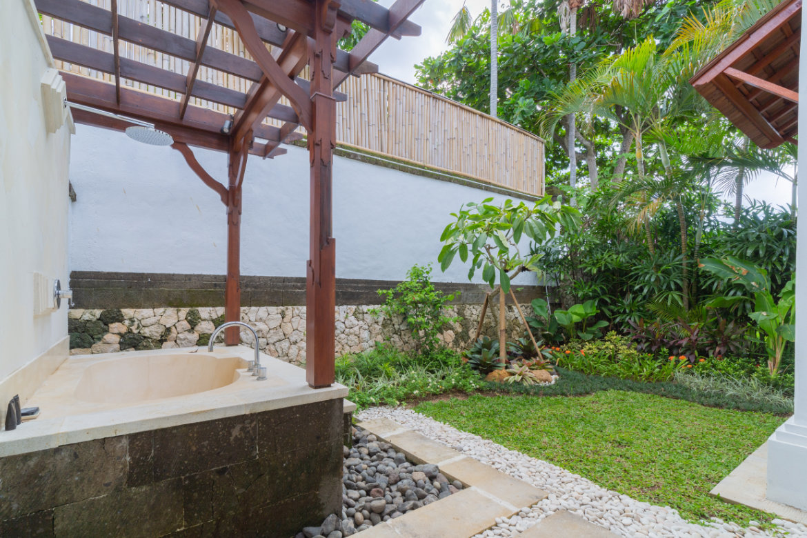 Karma Jimbaran 4 Bedroom Garden Valley View Deluxe