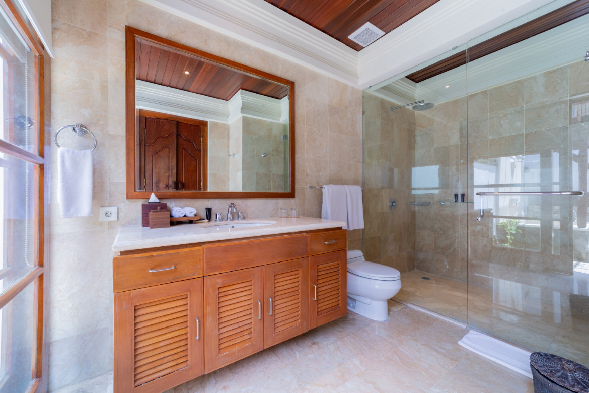 Karma Jimbaran 4 Bedroom Garden Valley View Deluxe