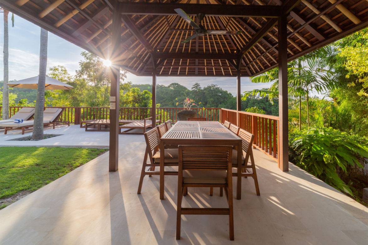 Karma Jimbaran 4 Bedroom Garden Valley View Deluxe