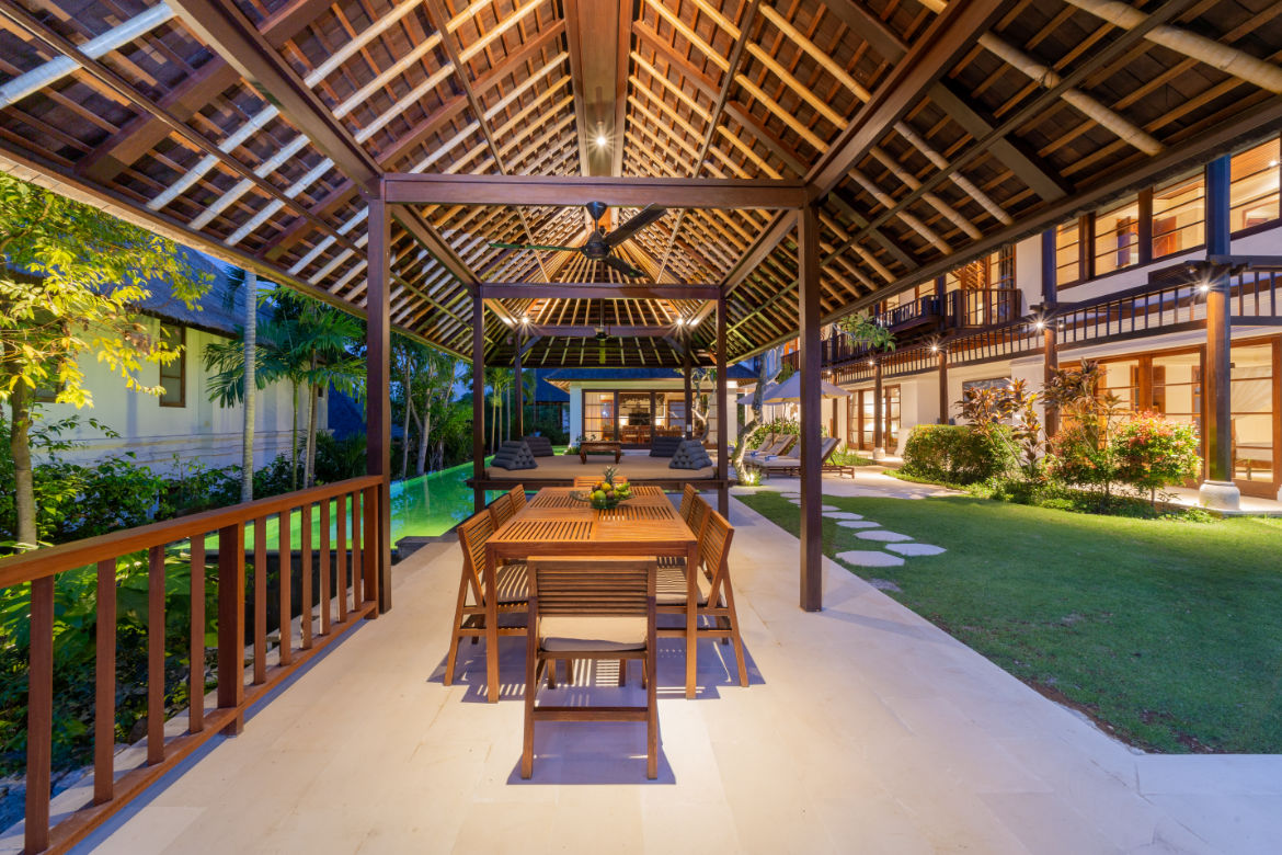 Karma Jimbaran 4 Bedroom Garden Valley View Deluxe